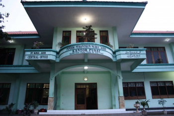 Kantor Pesantren Nurul Jadid