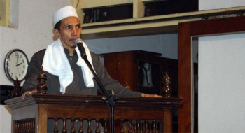 KH Moh Zuhri Zaini BA