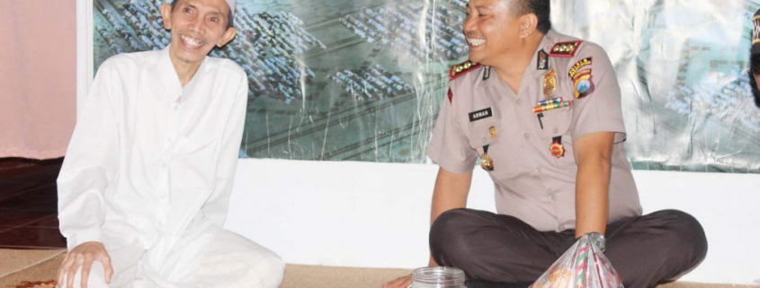 KH. Moh. Zuhri Zaini, Pengasuh PP. Nurul Jadid