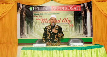 KH. Moh. Romzi Al Amiri Mannan