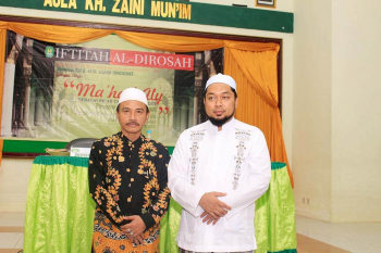 KH. Moh. Romzi Al Amiri Mannan