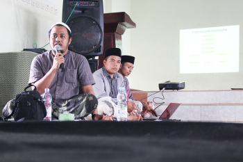 KH. Fahmi AHZ