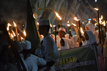 Istighosah Malam Hari Santri Nasional 2017 di Nurul Jadid