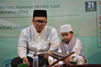 Istighosah Malam Hari Santri Nasional 2017 di Nurul Jadid