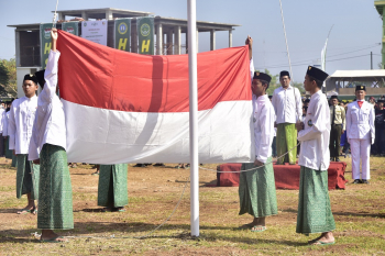 paskibra bersandal hari santri nasional