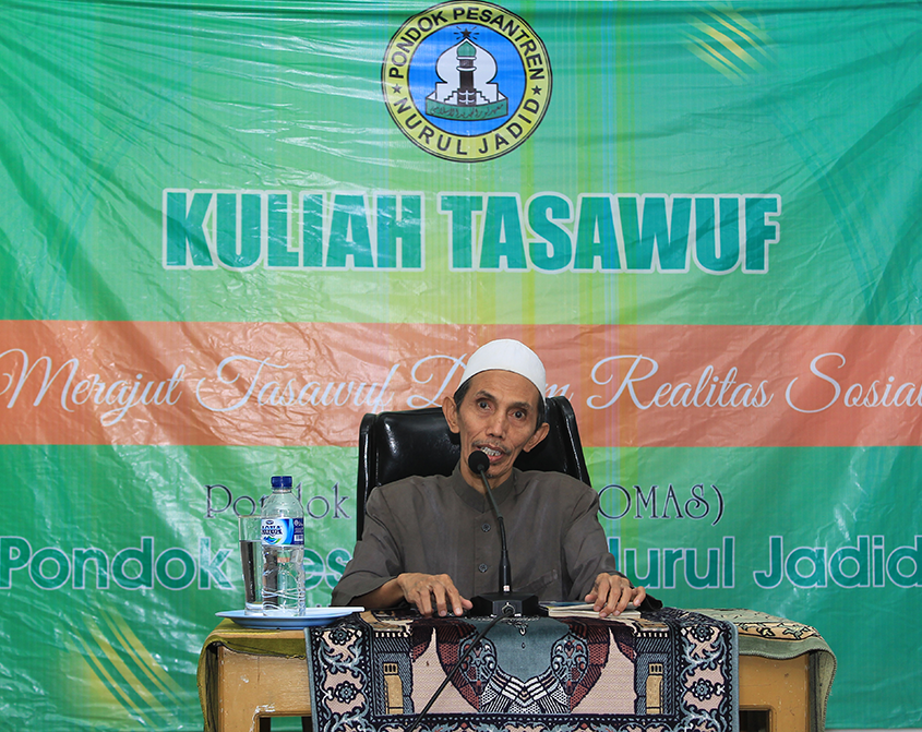 KH. Moh. Zuhri Zaini