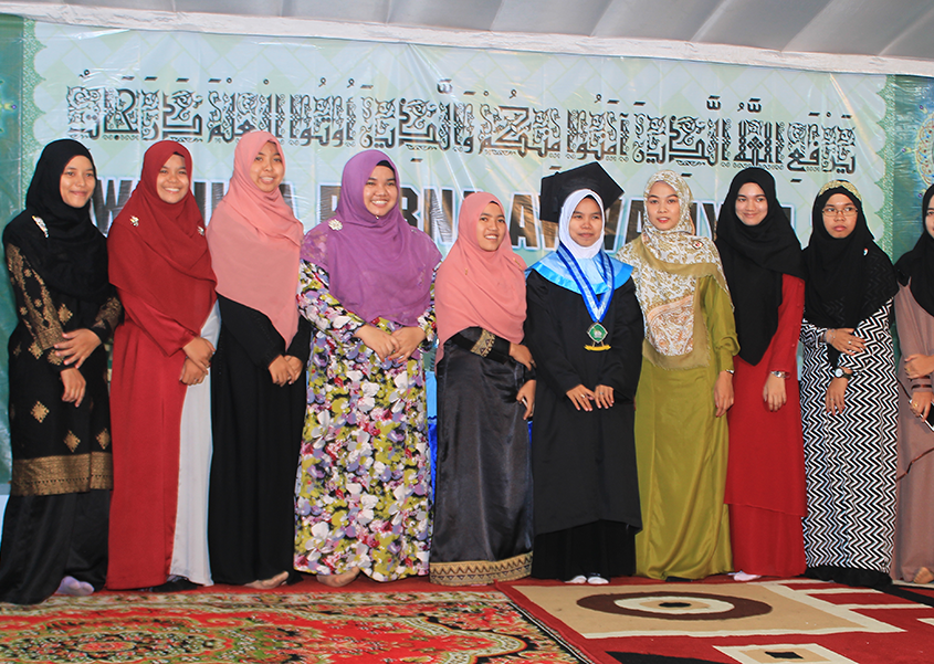 Wisuda Awwaliyah 3 MADIN Wilayah Al Hasyimiyah