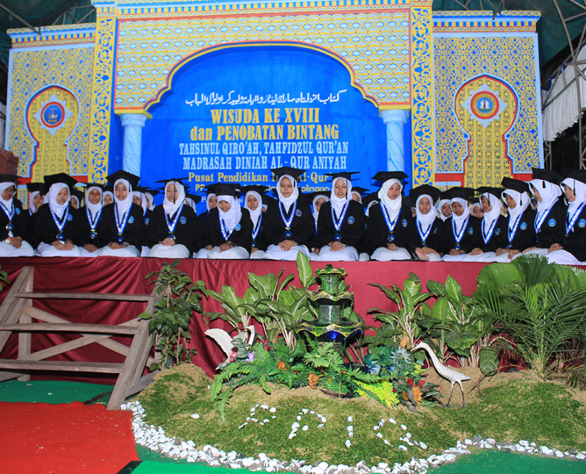 Wisuda PPIQ Puteri