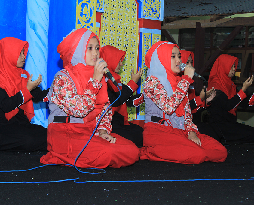 Wisuda PPIQ Puteri