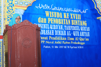 Wisuda PPIQ Puteri