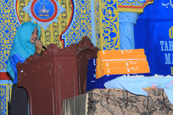 Wisuda PPIQ Puteri