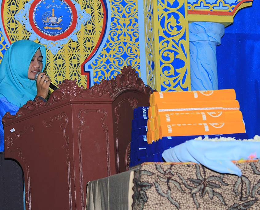 Wisuda PPIQ Puteri