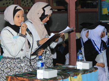 Wisuda PPIQ Puteri