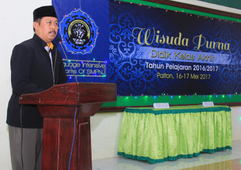 Wisuda LIPS Putri