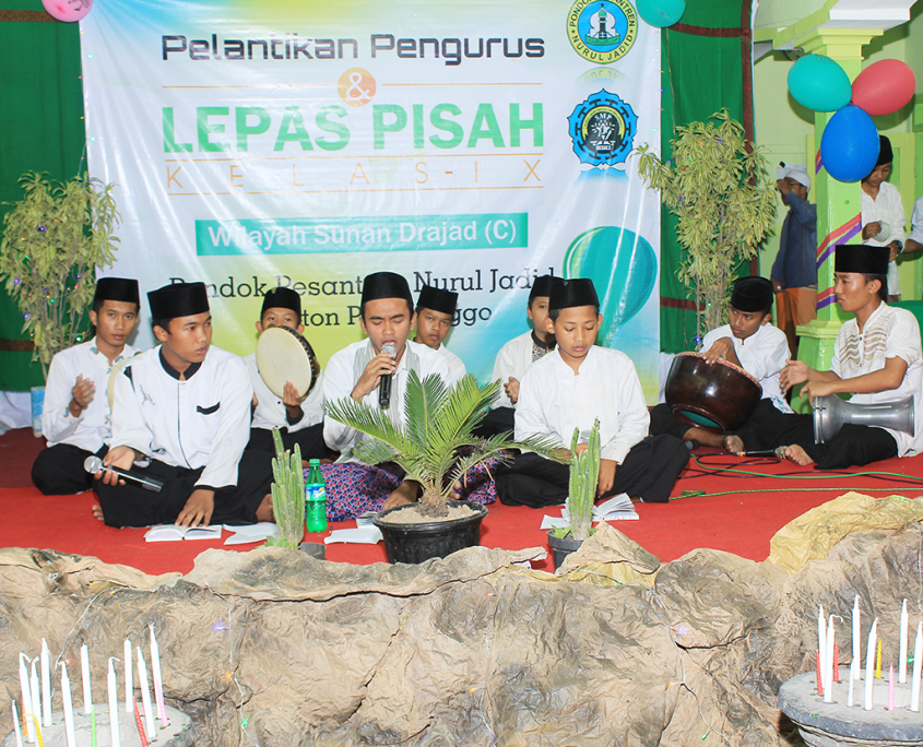 Pelantikan Pengurus dan Lepas Pisah Santri Wilayah Sunan Drajat (C)