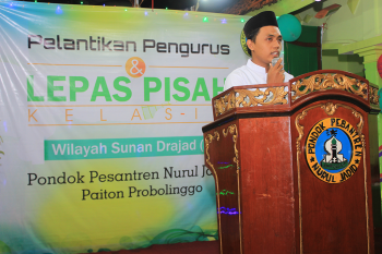 Pelantikan Pengurus dan Lepas Pisah Santri Wilayah Sunan Drajat (C)