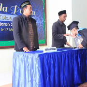 Wisuda LIPS Putera