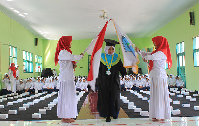 Wisuda MTs Nurul Jadid Puteri