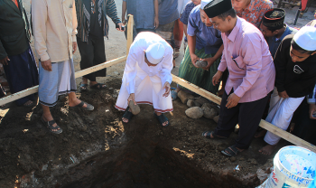 KH. Moh. Zuhri Zaini