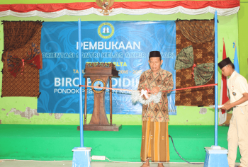 Pembukaan Orientasi Santri Kelas Akhir (OSKAR)