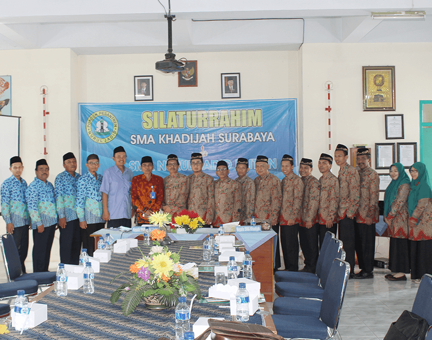 Kunjungan SMA Khotidjah Surabaya