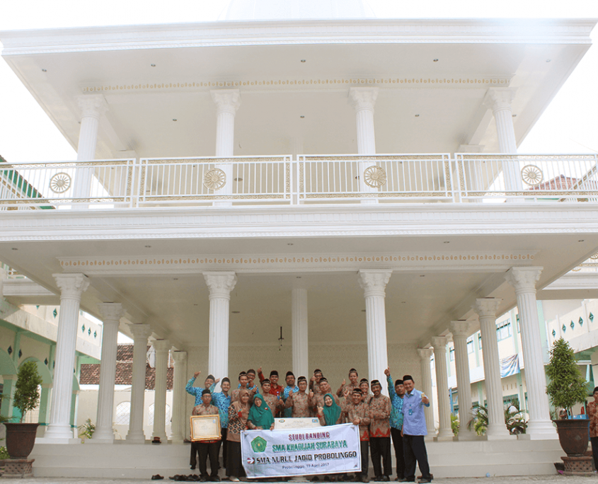 Kunjungan SMA Khotidjah Surabaya