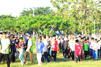 Bersih Lingkungan Bersama TNI