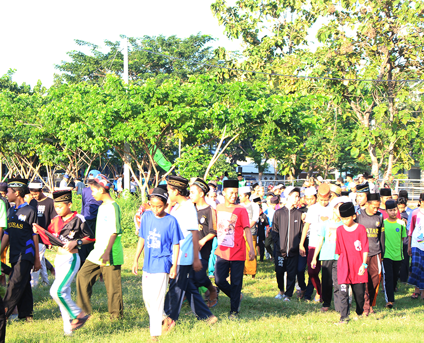 Bersih Lingkungan Bersama TNI