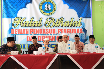 KH. Moh. Zuhri Zaini