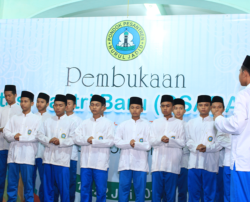Pembukaan Orientasi Santri Baru (OSABAR)