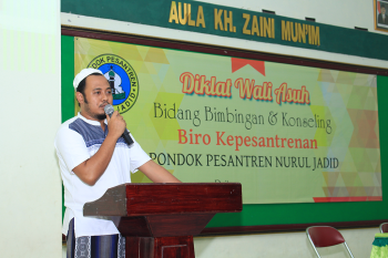 KH. Fahmi AHZ