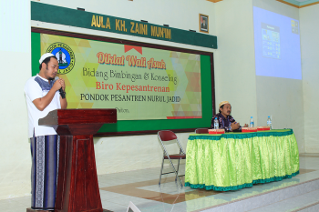 KH. Fahmi AHZ