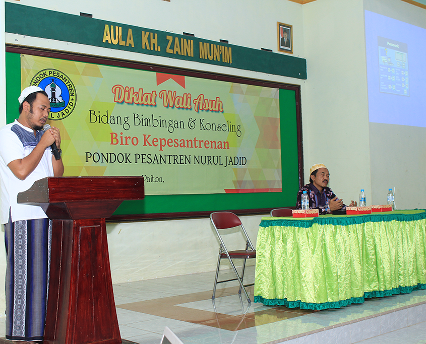 KH. Fahmi AHZ