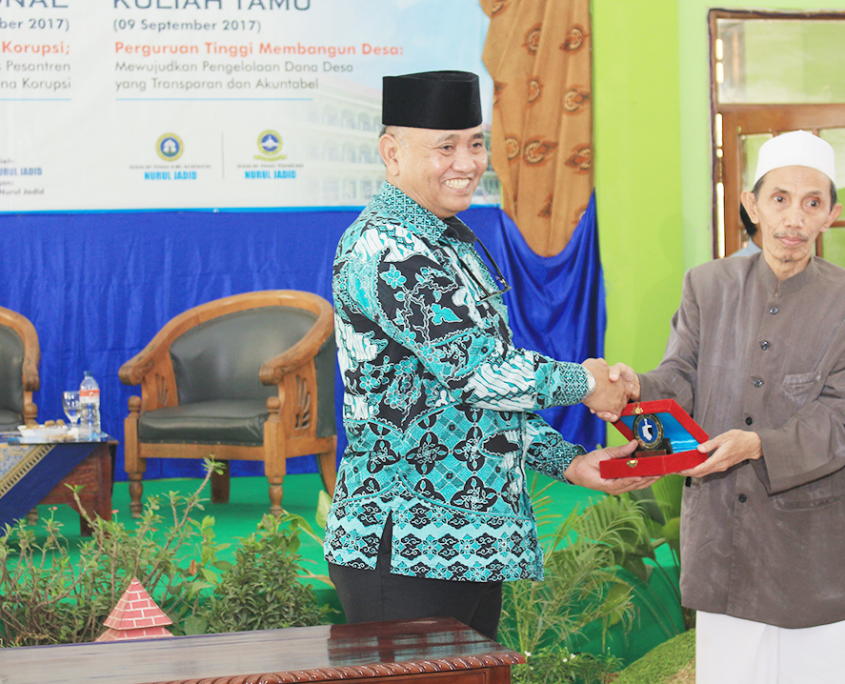 KH. Moh. Zuhri Zaini