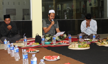 KH. Fahmi AHZ