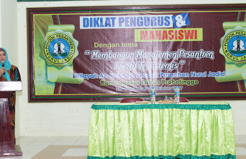 Diklat Pengurus dan Mahasiswa UNUJA