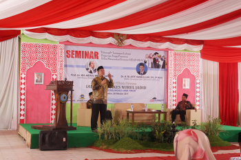Seminar Peluang dan Tantangan LulusanPerguruan Tinggi Pesantren