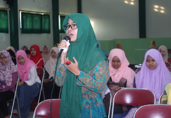 Seminar Hari Santri Nasional Menumbuhkan Semangat Santri Dalam Berorganisasi