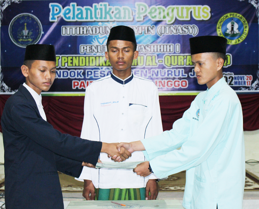 Pelantikan Pengurus ITNASY PPIQ Nurul Jadid