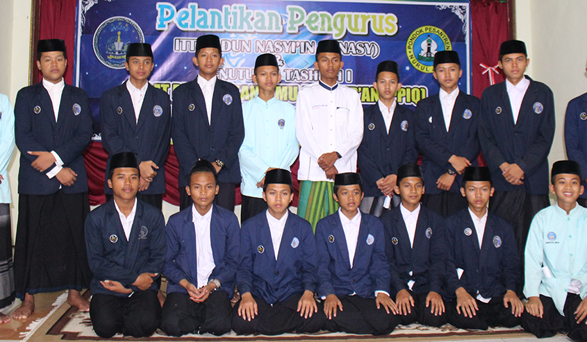 Pelantikan Pengurus ITNASY PPIQ Nurul Jadid