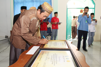 KH. Abdul hamid Wahid