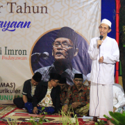 KH. Moh. Zuhri Zaini