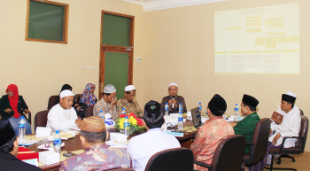 kunjungan pp.darul lughah wal karomah ke pp nurul jadid