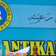 KH. Moh. Zuhri Zaini Pengasuh ke IV PP. Nurul Jadid Paiton Proboinggo
