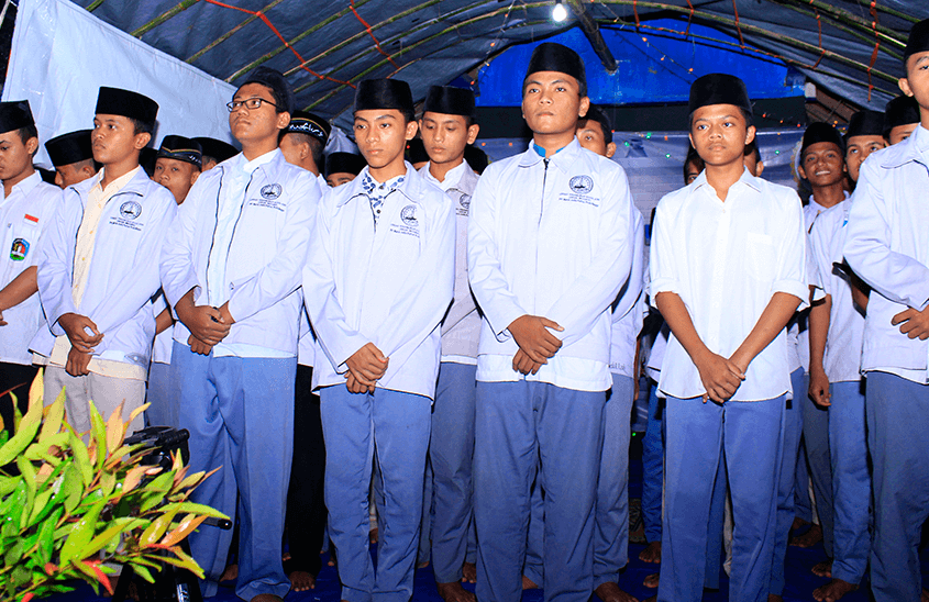 Pembukaan Pekan Bahasa LPBA Putra dan Pelantikan OSIL