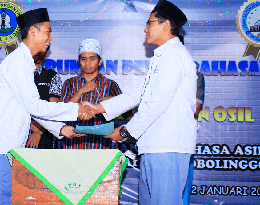 Pembukaan Pekan Bahasa LPBA Putra dan Pelantikan OSIL