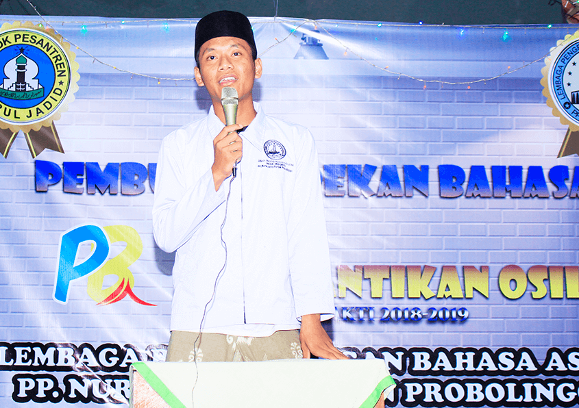Pembukaan Pekan Bahasa LPBA Putra dan Pelantikan OSIL