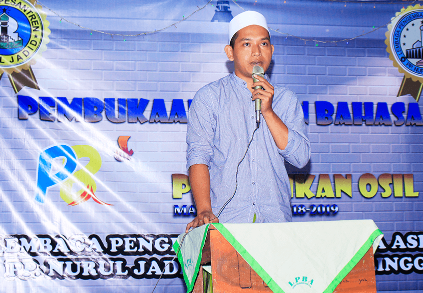 Pembukaan Pekan Bahasa LPBA Putra dan Pelantikan OSIL