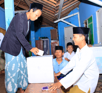 Pemilihan Ketua dan Wakil Al Muradi Madrasah Diniyah Nurul Jadid