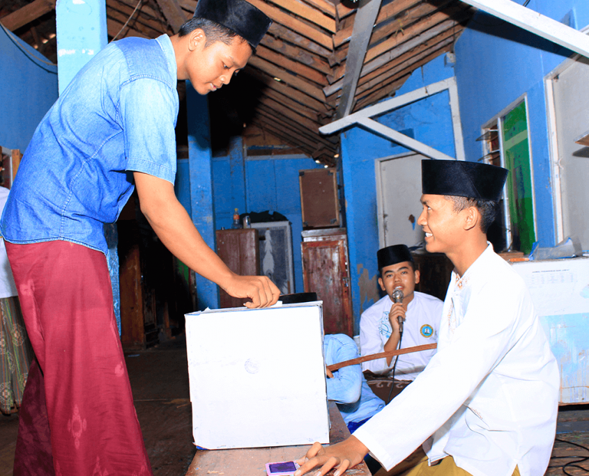Pemilihan Ketua dan Wakil Al Muradi Madrasah Diniyah Nurul Jadid